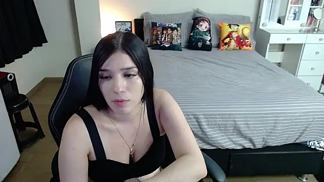 Snapshot of kittykat18x chatting on 01-17-25, 08:55 kittykat18x online show from 01-17-25, 08:55