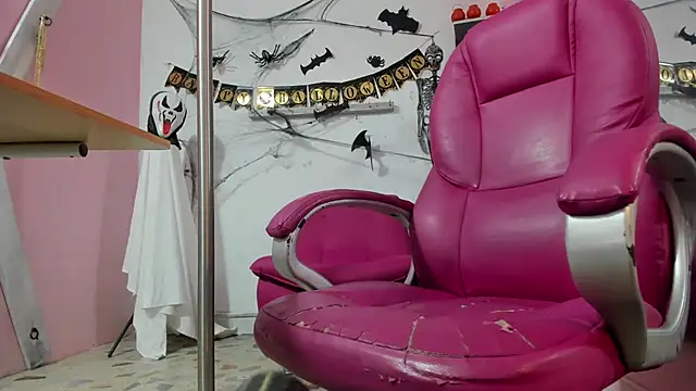 CAMILA--REY online show from 10-19-25, 11:05