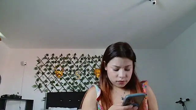 3littleschoolteens online show from 02-11-26, 05:18