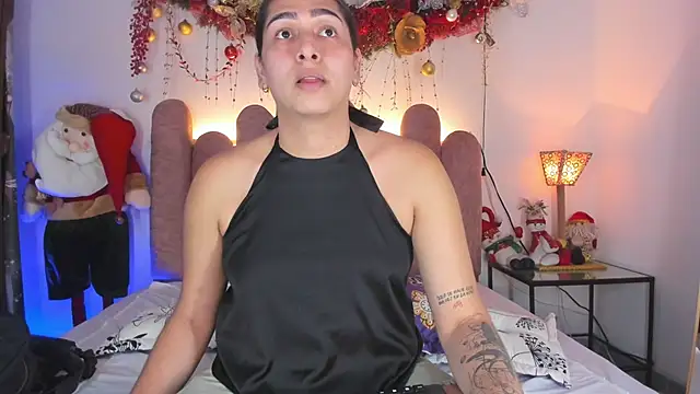 Snapshot of ISABELLASSMITH chatting on 12-29-24, 10:03 ISABELLASSMITH online show from 12-29-24, 10:03