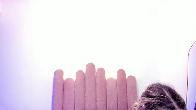 Snapshot of ISABELLASSMITH chatting on 01-21-25, 07:50 ISABELLASSMITH online show from 01-21-25, 07:50