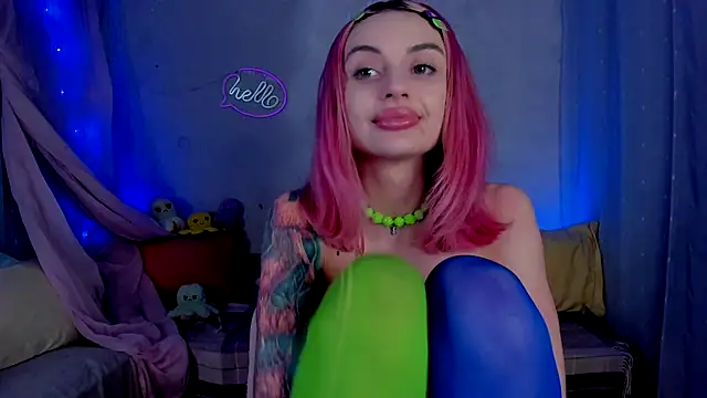 LickLizzy online show from 03-16-25, 02:10