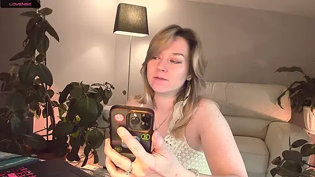 5 in one online show from 06-29-26, 04:08