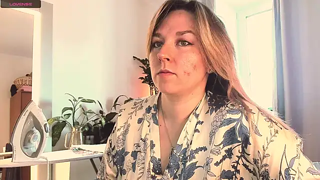 5 in one online show from 07-10-26, 06:17