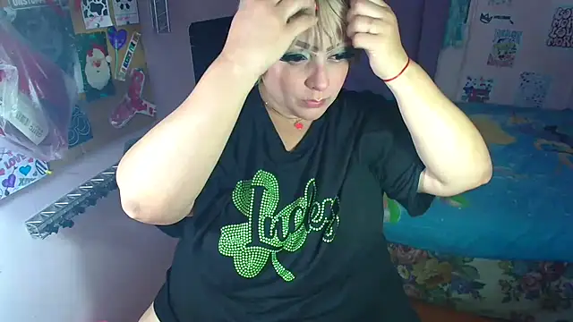 Snapshot of Queen_Anne chatting on 12-02-24, 10:01 Queen Anne online show from 12-02-24, 10:01