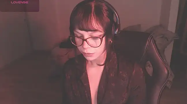 Snapshot of modjo_ chatting on 01-05-25, 01:56 modjo online show from 01-05-25, 01:56