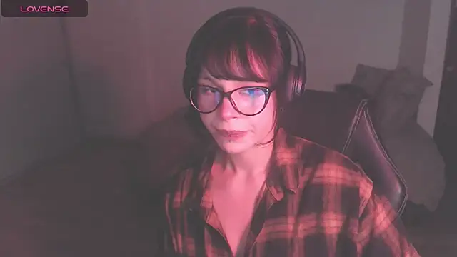 Snapshot of modjo_ chatting on 09-21-25, 03:41 modjo online show from 09-21-25, 03:41