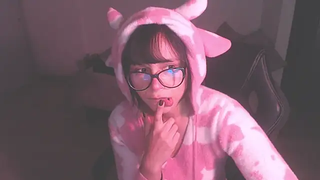 Snapshot of modjo_ chatting on 10-07-25, 04:53 modjo online show from 10-07-25, 04:53