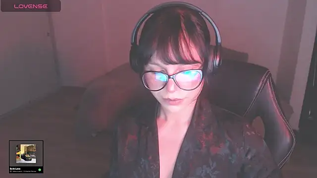 Snapshot of modjo_ chatting on 11-09-25, 01:59 modjo online show from 11-09-25, 01:59