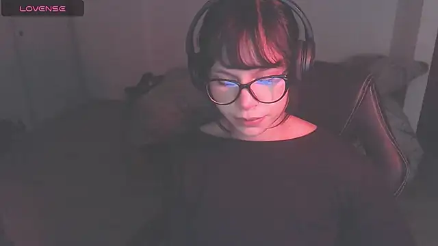 Snapshot of modjo_ chatting on 11-10-25, 04:22 modjo online show from 11-10-25, 04:22