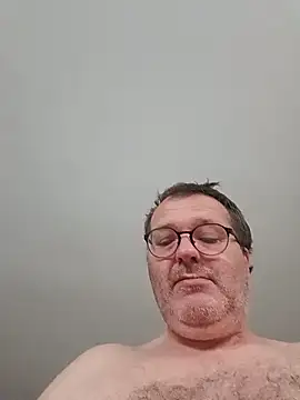 mike9473 online show from 06-19-26, 05:12