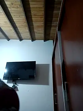 LunaZambrano online show from 09-19-25, 12:50