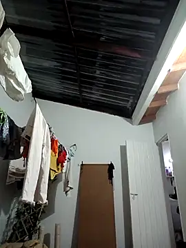 LunaZambrano online show from 09-30-25, 05:12