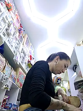 LunaZambrano online show from 03-02-26, 05:53