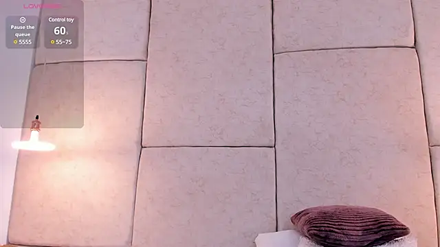 aisha vs online show from 01-17-25, 12:21