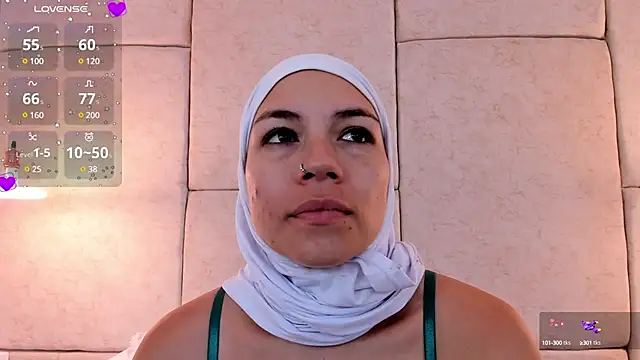 aisha vs online show from 02-28-25, 11:58