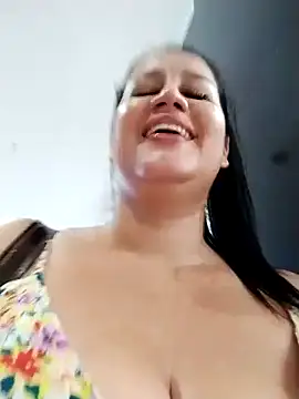 keilymadam online show from 12-20-24, 04:14