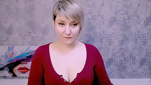 Snapshot of Djullia chatting on 02-24-25, 03:20 Djullia online show from 02-24-25, 03:20