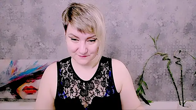 Djullia online show from 04-19-26, 05:07