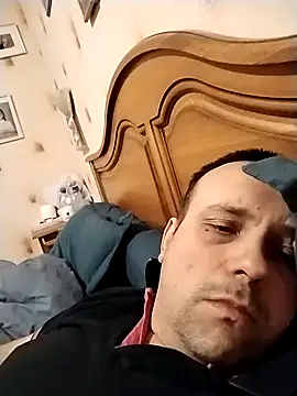 Snapshot of manubm03 chatting on 01-06-26, 07:39 manubm03 online show from 01-06-26, 07:39