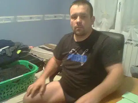 Snapshot of manubm03 chatting on 01-13-26, 05:02 manubm03 online show from 01-13-26, 05:02