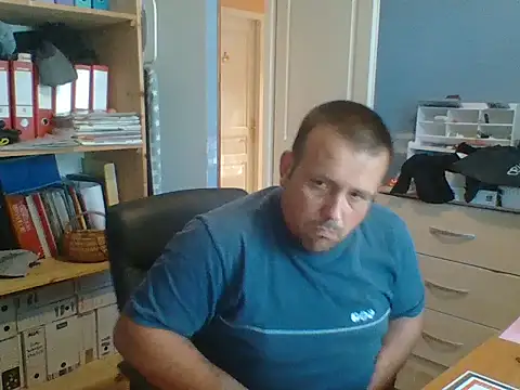 Snapshot of manubm03 chatting on 07-01-26, 10:06 manubm03 online show from 07-01-26, 10:06