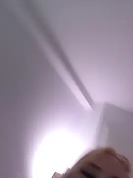 Snapshot of AnjaAmelia chatting on 12-22-24, 05:42 AnjaAmelia online show from 12-22-24, 05:42