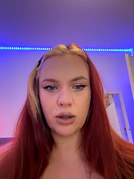 Snapshot of AnjaAmelia chatting on 11-19-25, 11:10 AnjaAmelia online show from 11-19-25, 11:10