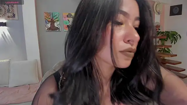 Snapshot of CelesteBreedlove chatting on 09-24-25, 12:03 CelesteBreedlove online show from 09-24-25, 12:03