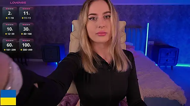 ArolinaNight online show from 04-17-26, 10:24