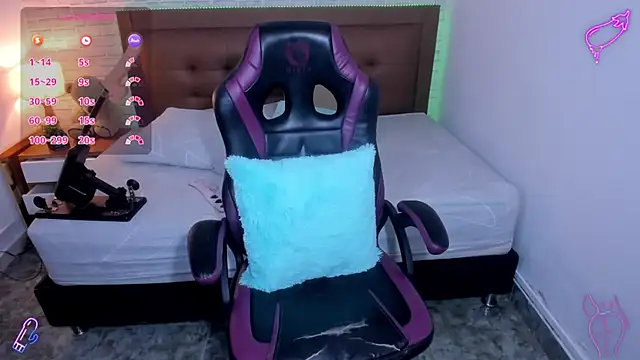 Snapshot of mila_katts chatting on 09-26-25, 05:11 mila katts online show from 09-26-25, 05:11