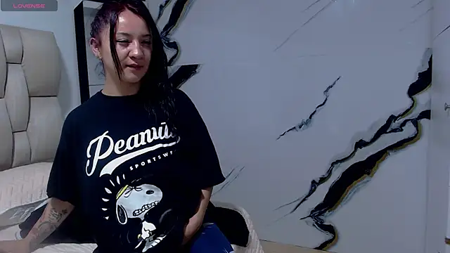 nicol furyy online show from 06-16-26, 11:35