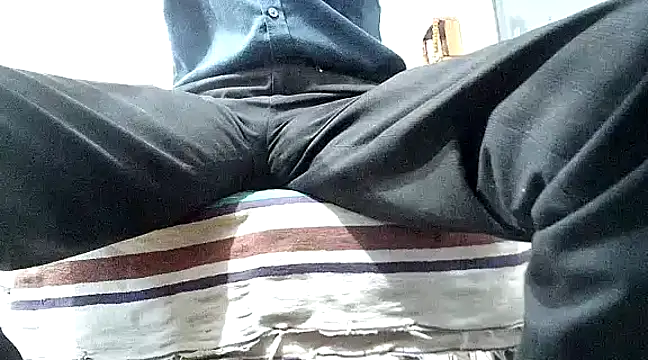 Snapshot of manan28 chatting on 12-14-24, 11:50 manan28 online show from 12-14-24, 11:50