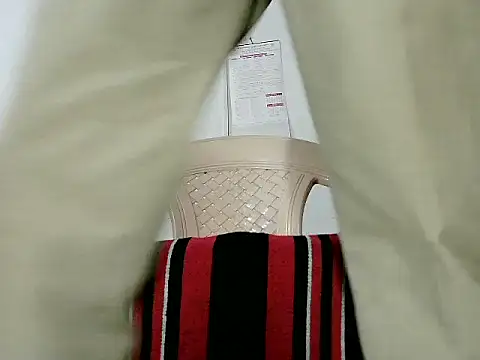 Snapshot of manan28 chatting on 10-19-25, 06:36 manan28 online show from 10-19-25, 06:36