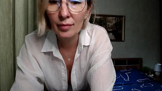 sensualEmilia online show from 05-29-26, 07:28