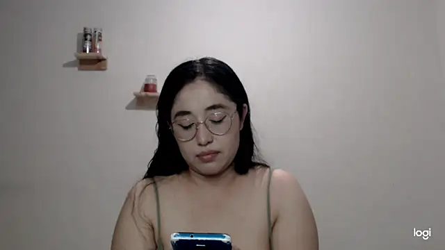 YummymeowW online show from 10-26-25, 03:45