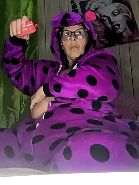 davisdesiresxh online show from 12-12-24, 07:15