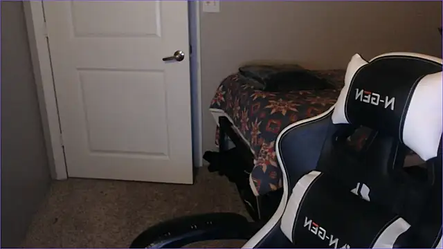 doloresman online show from 02-22-25, 09:12