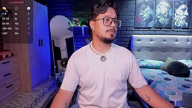 DaviidEvans  online show from 03-20-26, 02:49