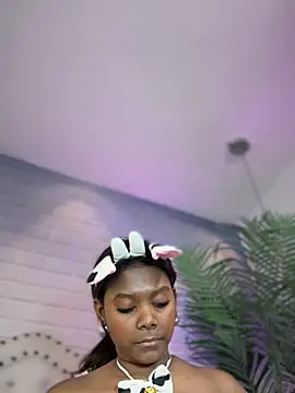 Snapshot of Tayra_Siny chatting on 01-30-25, 07:59 Tayra Siny online show from 01-30-25, 07:59