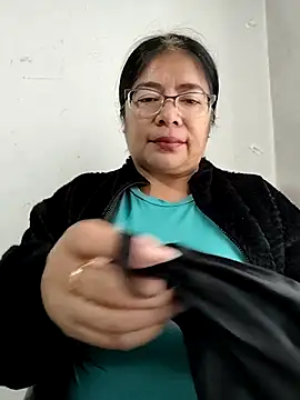   valentina18 online show from 12-01-25, 01:05