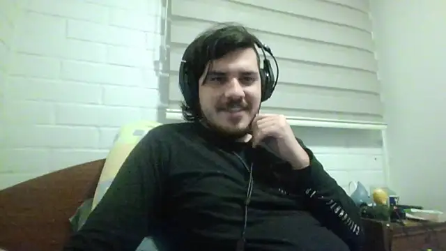 hung weeb online show from 05-25-26, 05:13