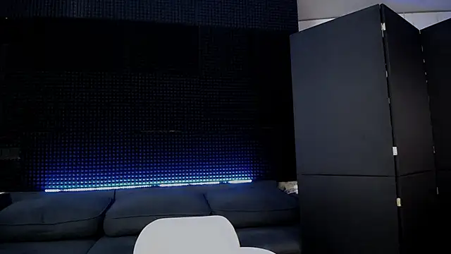 Snapshot of Hardy_Green chatting on 10-15-25, 04:01 Hardy Green online show from 10-15-25, 04:01