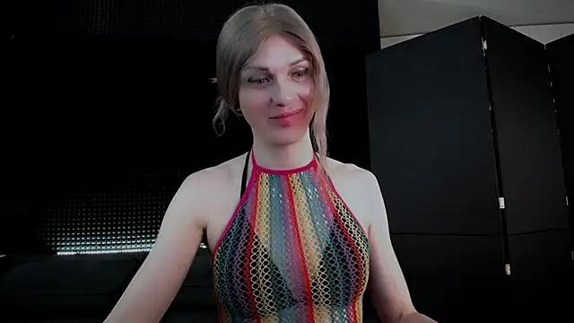 Snapshot of Hardy_Green chatting on 10-26-25, 04:07 Hardy Green online show from 10-26-25, 04:07