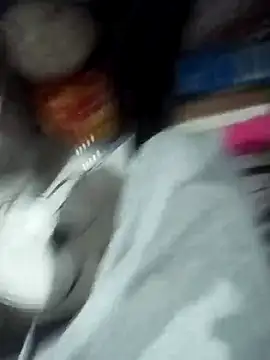 Santosgui14 online show from 03-20-25, 11:05