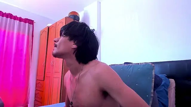 Eiden allenx online show from 02-20-26, 06:41