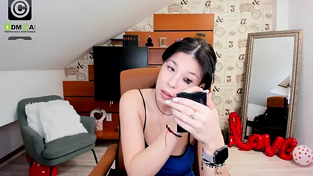 EmillyTaylor online show from 03-04-25, 04:27