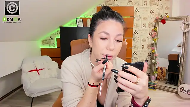 EmillyTaylor online show from 02-04-26, 04:29