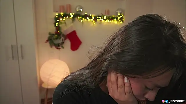 Snapshot of raphttalia_ chatting on 12-30-24, 11:06 raphttalia online show from 12-30-24, 11:06