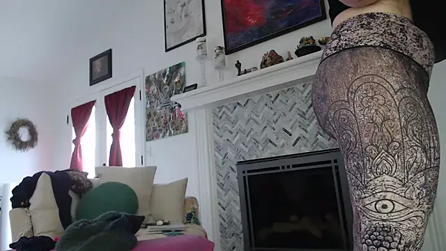 AuroraWillows online show from 03-02-25, 07:34